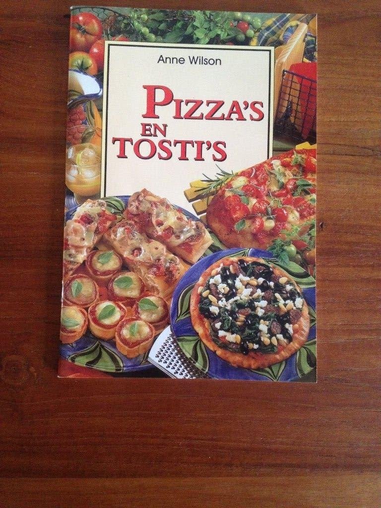 Pizza's en totsties, Livres, Livres de cuisine, Utilisé, Enlèvement ou Envoi
