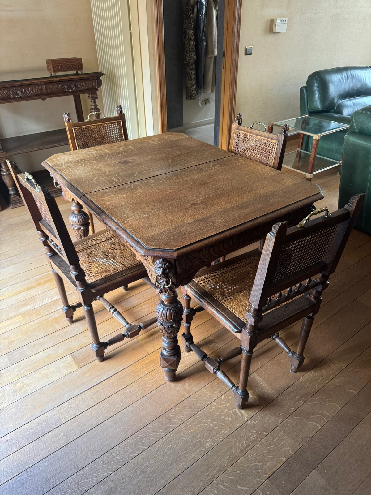 Antieke verlengbare Mechelse Eethoek met 4 Stoelen, Ophalen, Gebruikt, 4 tot 6 stoelen