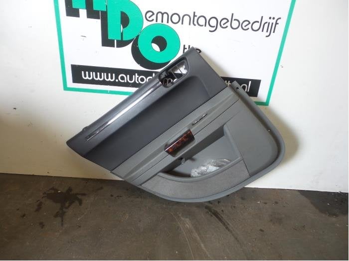 Portierbekleding 4Deurs links-achter van een Chrysler 300 C, Auto-onderdelen, Interieur en Bekleding, Gebruikt, -, Ophalen of Verzenden