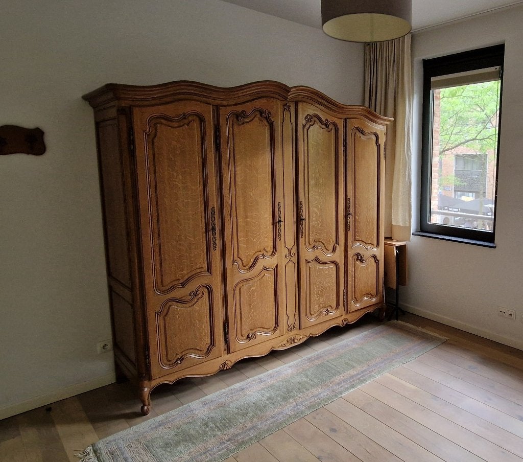 Antieke/Vintage kledingkast in Eikenhout, Huis en Inrichting, Kasten | Kleerkasten, Ophalen, Met deur(en), 200 cm of meer, Eikenhout