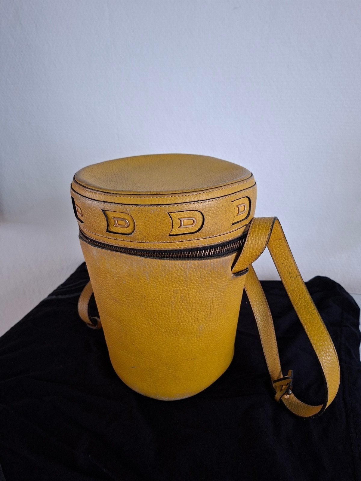 aparte oude delvaux tas, Enlèvement ou Envoi, Utilisé, Jaune, Sac à bandoulière