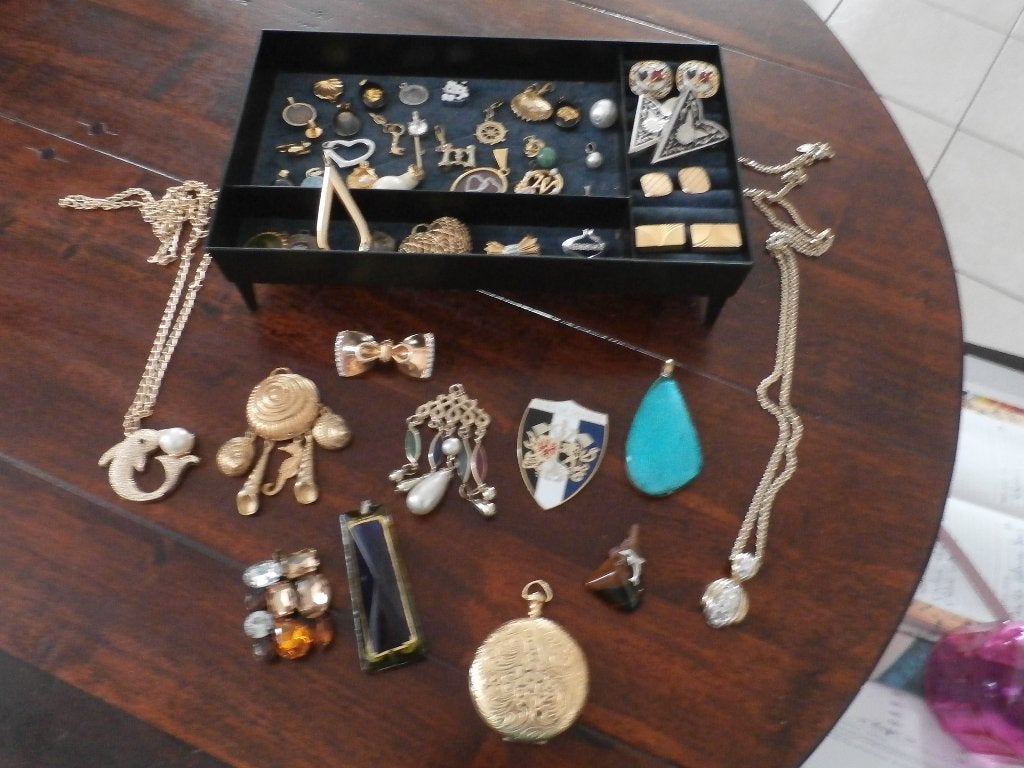 Je vends un lot de pendentifs, Handtassen en Accessoires, Kettinghangers, Ophalen, Zo goed als nieuw