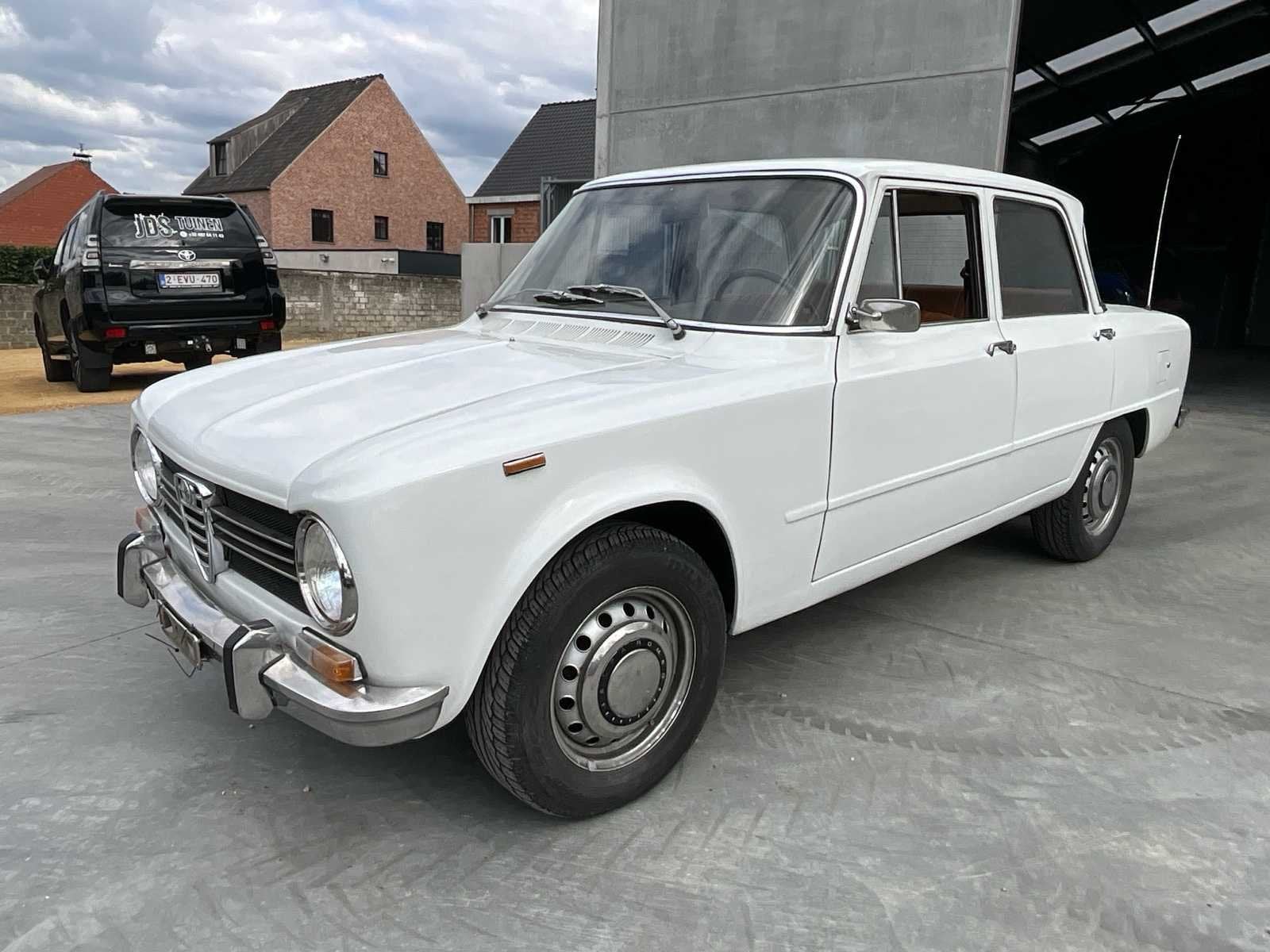 Alfa Romeo GIULIA 1300 TI 1969 - Voiture classique, Achat, Entreprise, Autres carburants, Autre carrosserie