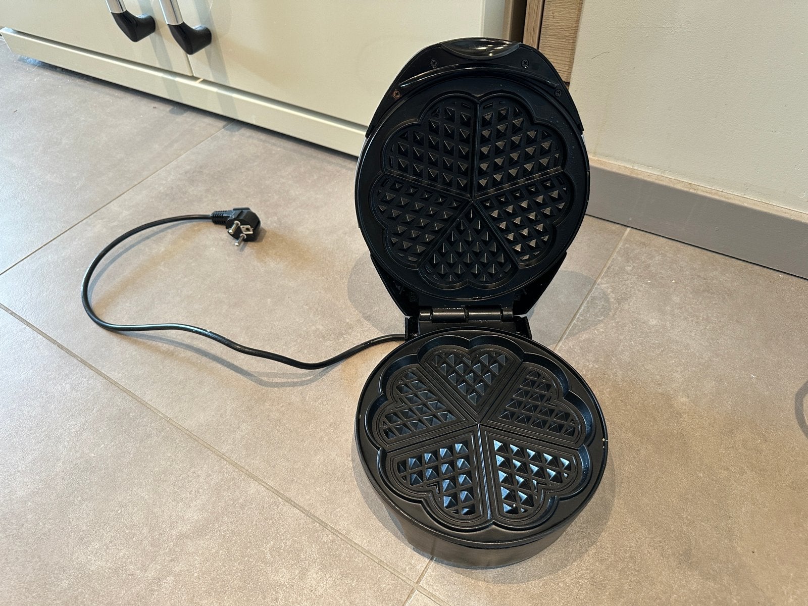 Wafelijzer hartjesvorm, Elektronische apparatuur, Wafelijzers, Ophalen, Zo goed als nieuw