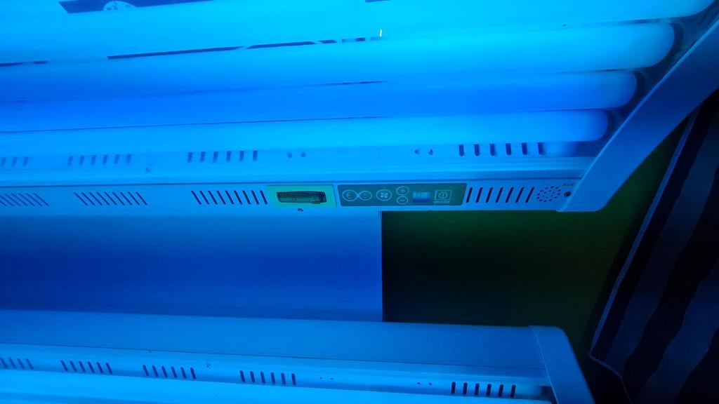 Zonnebank philips, Elektronische apparatuur, Zonnebanken en Gezichtsbruiners, Ophalen, Gebruikt, Zonnebank dubbelzijdig, 15 lampen of meer