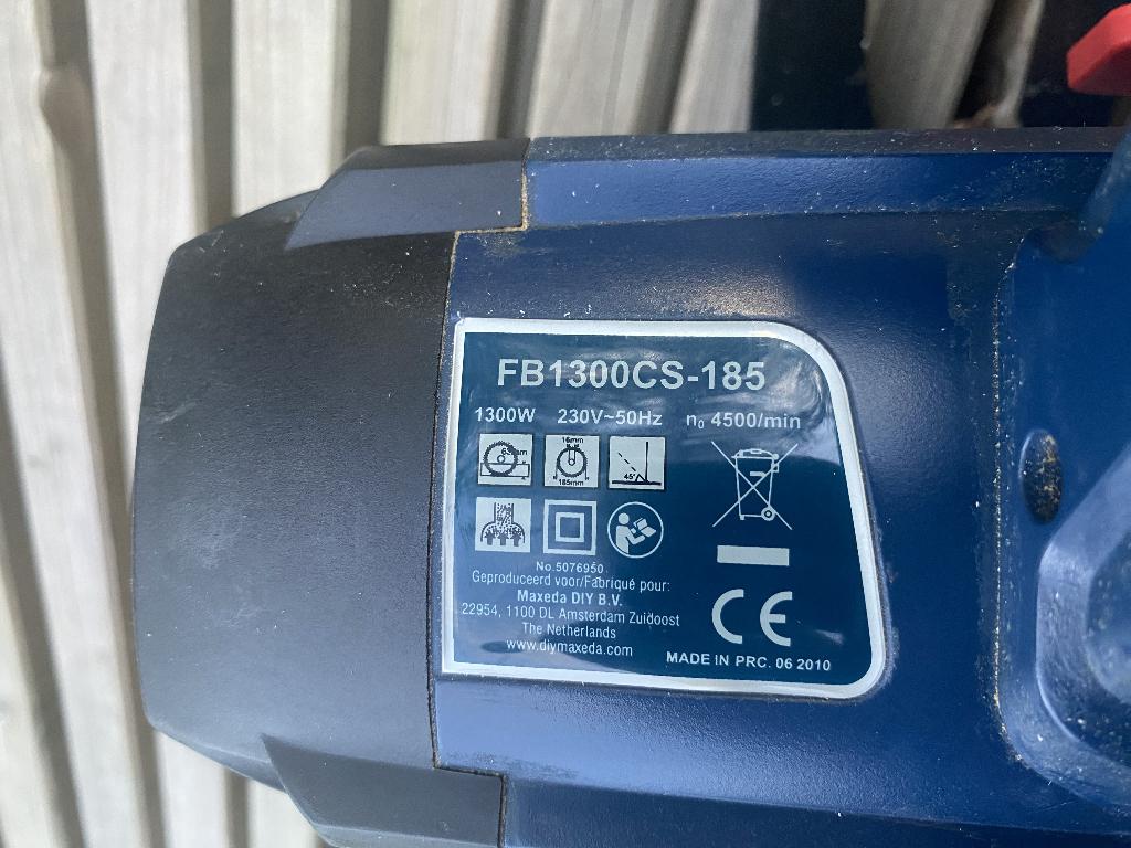 2 x Zaagmachines, Doe-het-zelf en Bouw, Gereedschap | Zaagmachines, Ophalen, Gebruikt, 600 tot 1200 watt, Afkortzaag