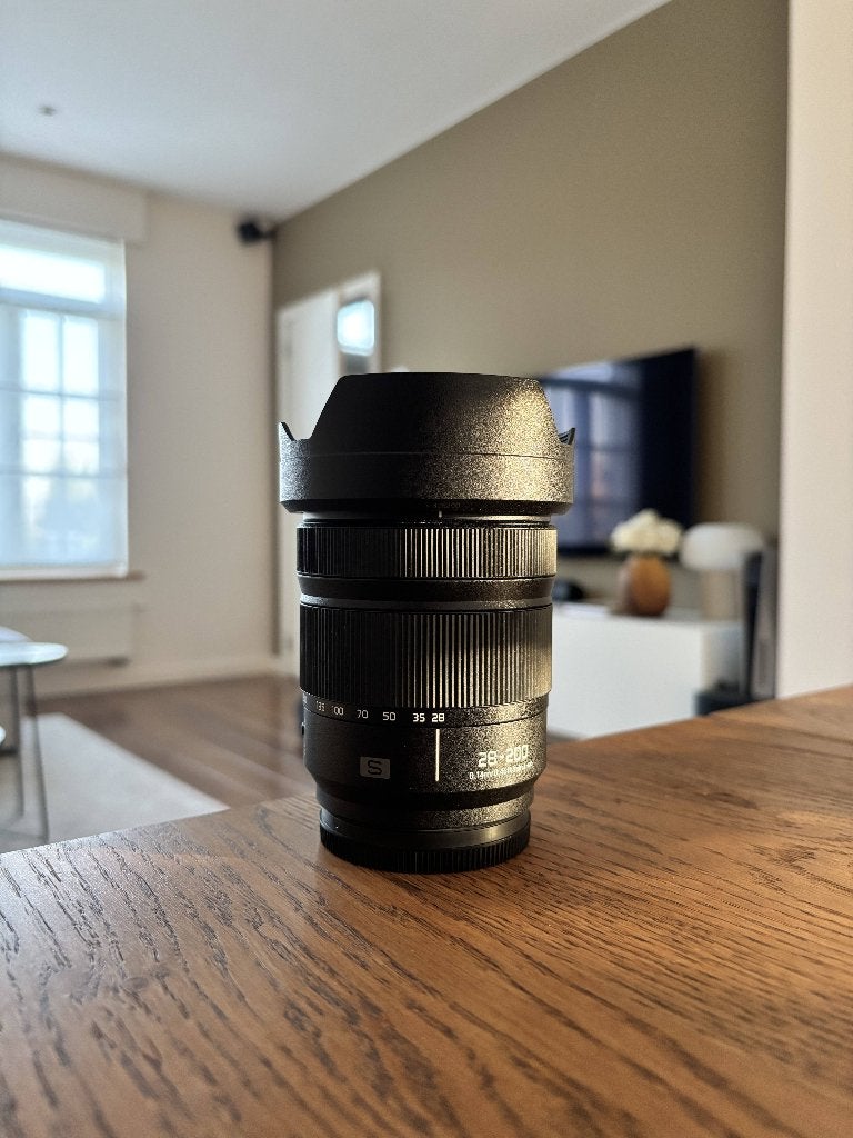 Panasonic Lumix S 28-200mm, Ophalen of Verzenden, Zo goed als nieuw, Telelens, Zoom