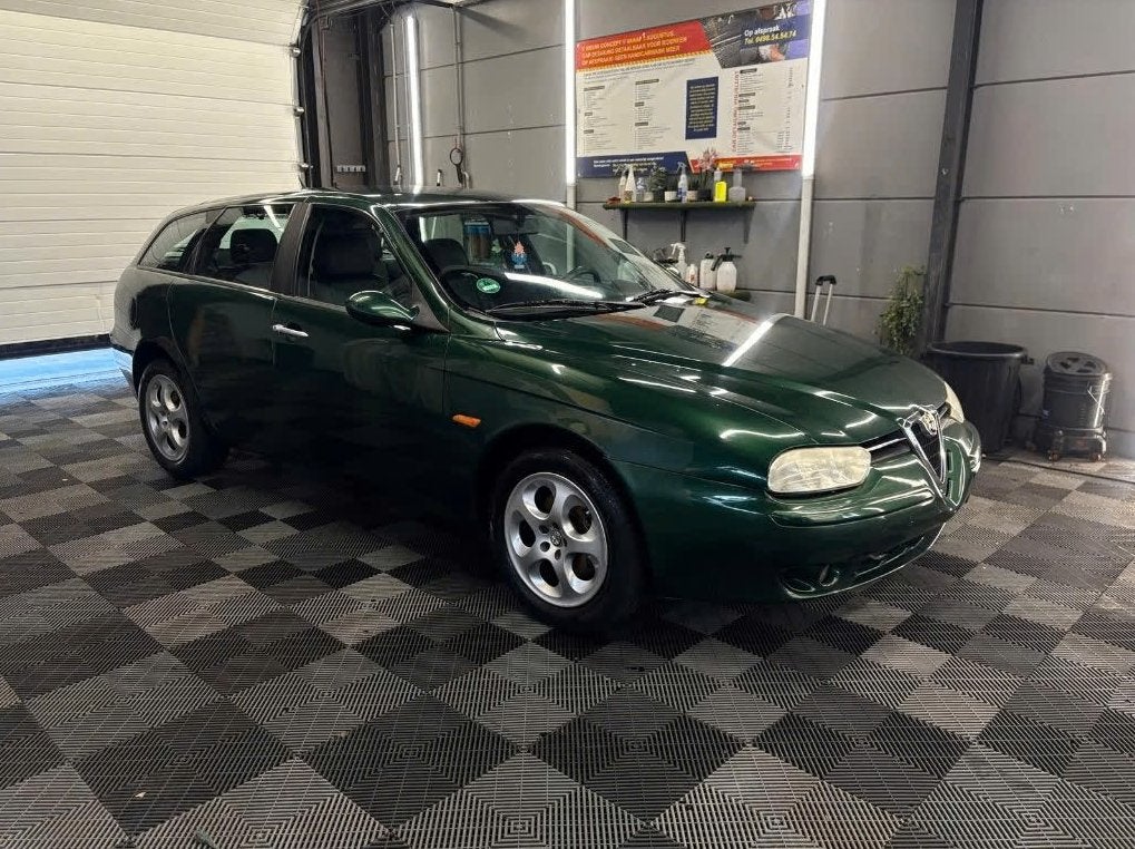 Alfa romeo benzine manueel eur3 187282KM, Auto's, 4 cilinders, Bedrijf, Groen, 5 zetels