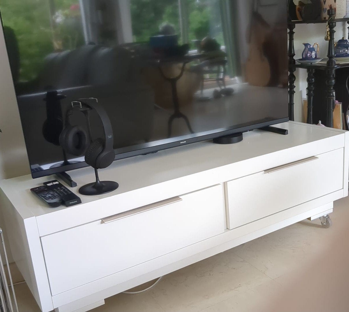 meuble bas blanc avec tiroirs, Enlèvement