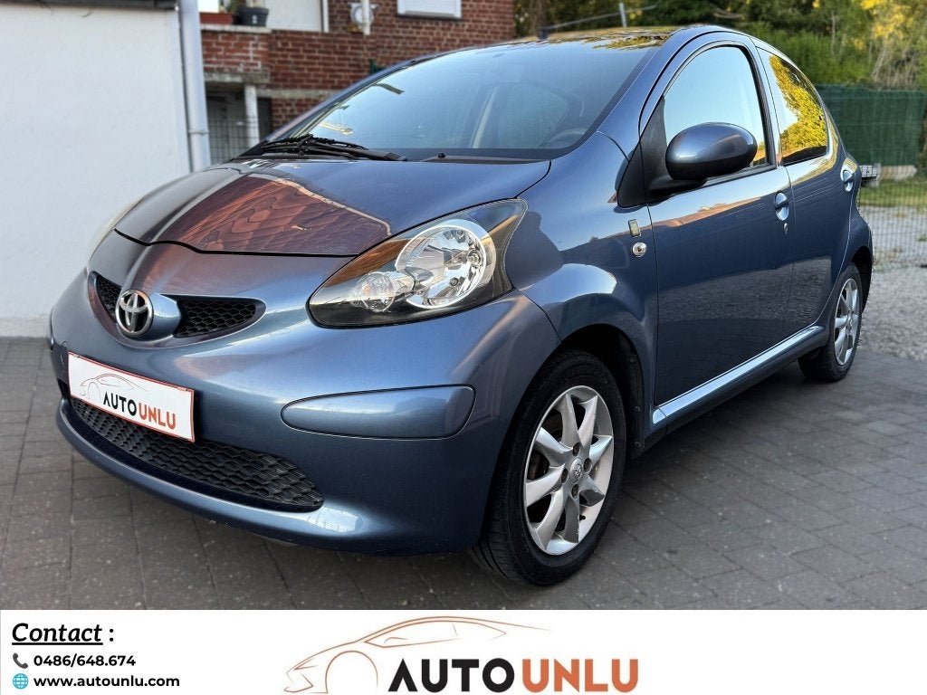TOYOTA AYGO // TRES BELLE VOITURE //, Autos, Toyota, Argent ou Gris, Achat, Entreprise, 5 portes