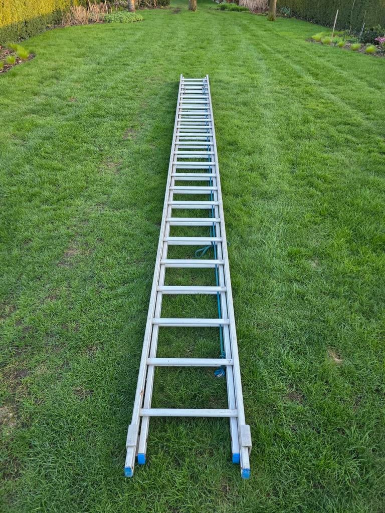 Schuif-ladder 12meter, Ophalen, Ladder