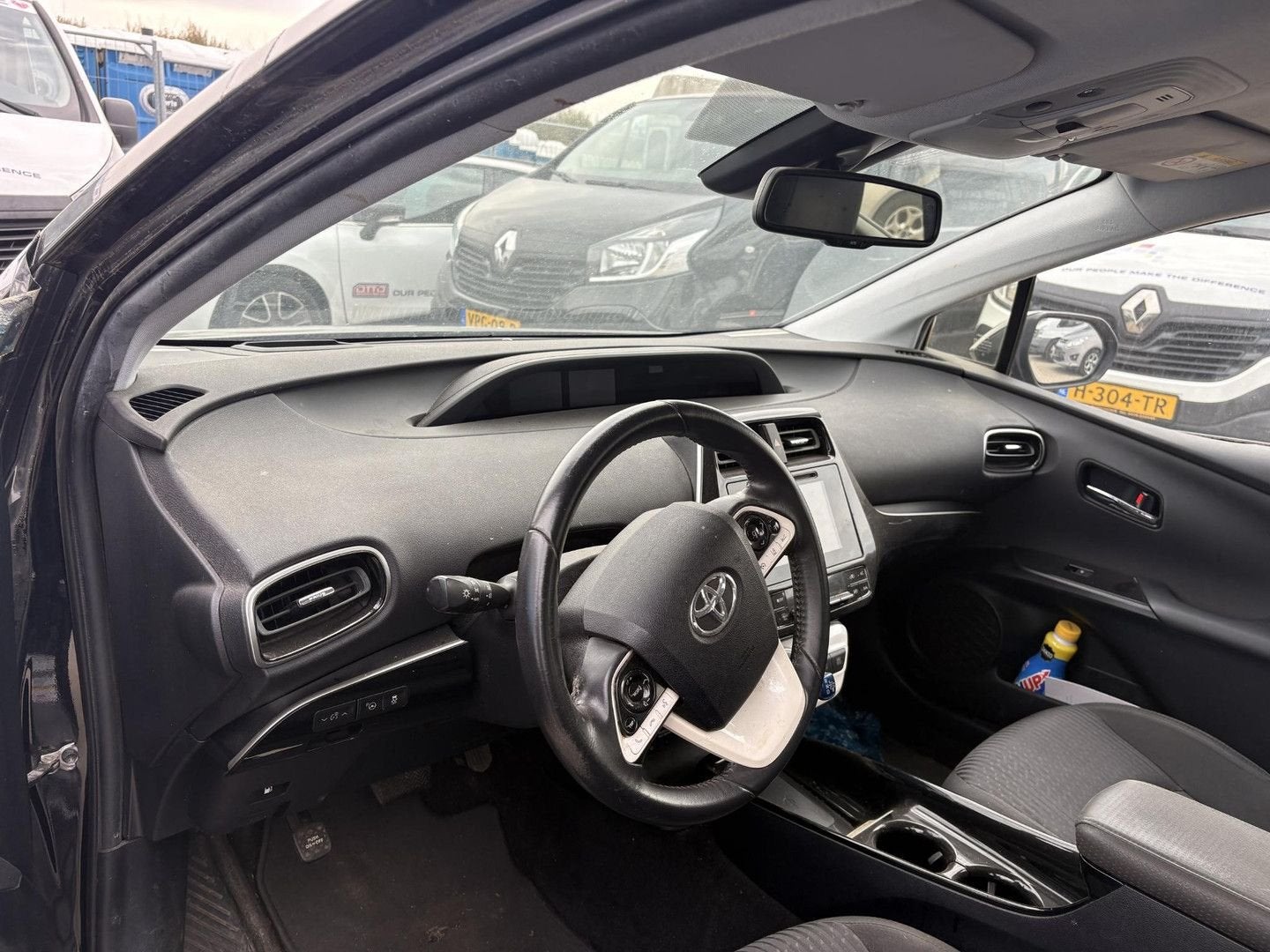 Toyota Prius 1.8 Plug-in Dynamic | € 6.400,- NETTO! |, Autos, Achat, 9 kWh, Entreprise, Automatique