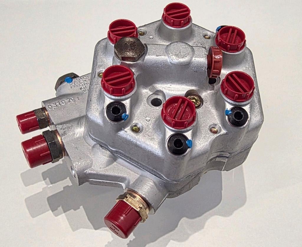 Gereviseerd Spinnekop 0438100069 W116 W123 W126 R107 W460, Ophalen of Verzenden, Gereviseerd, Mercedes-Benz