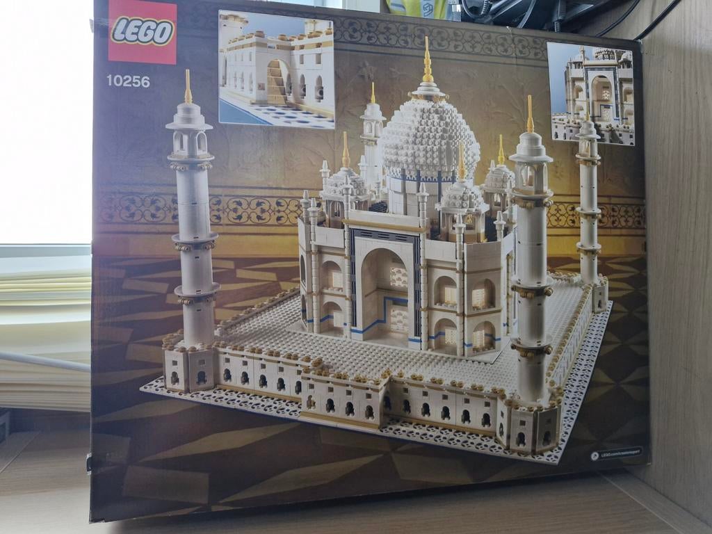 Lego Taj Mahal, Enlèvement, Lego