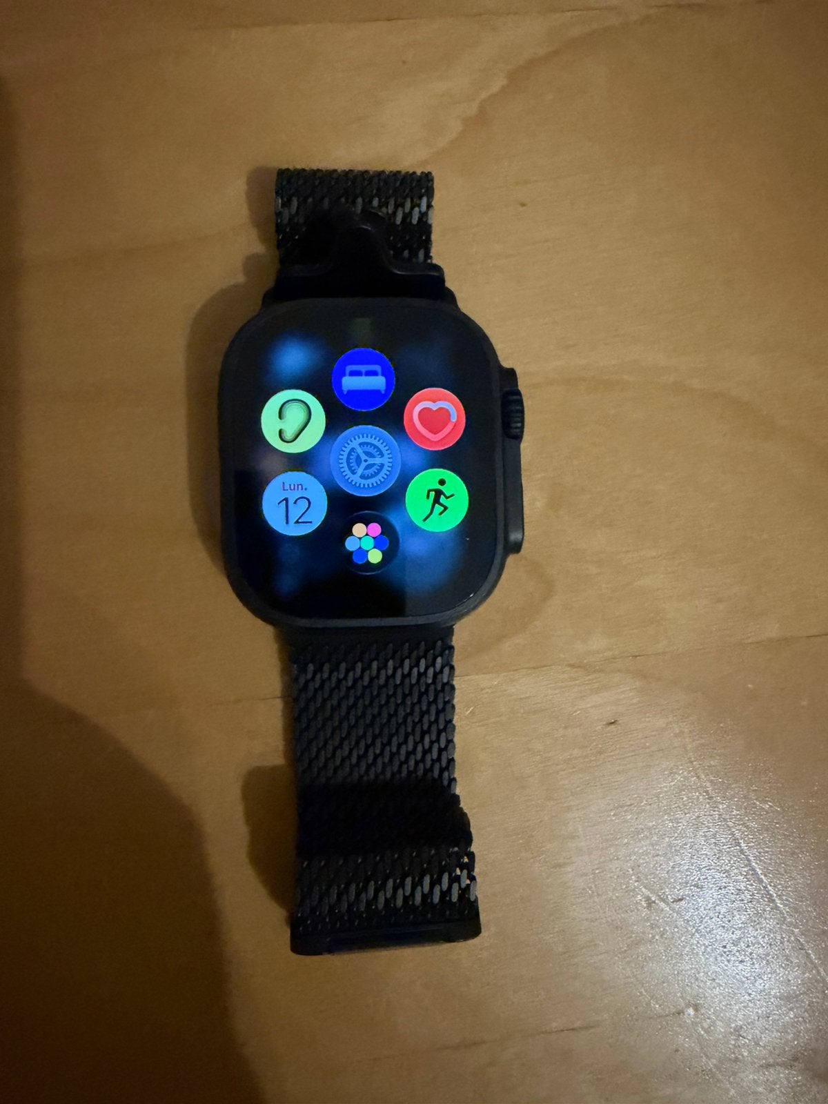 Apple Watch Ultra 3 49mm – Bracelet titane – État impecc, Enlèvement, Comme neuf, Apple
