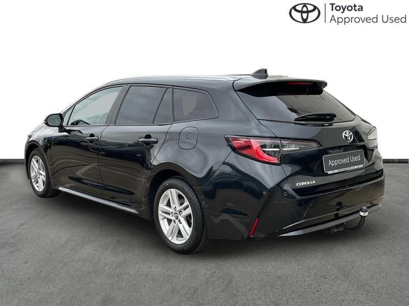 Toyota Corolla TS Dynamic, 121 g/km, 116 pk, Corolla, Zwart