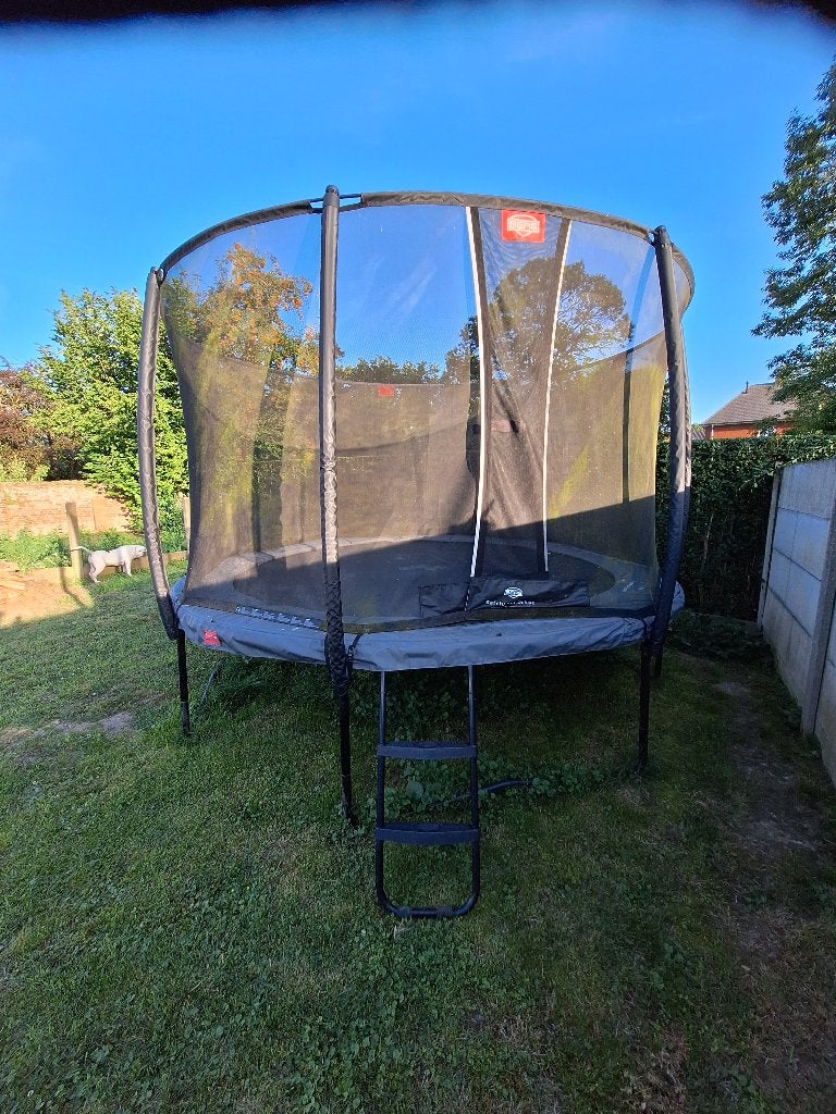 Trampoline merk berg, Ophalen, Gebruikt