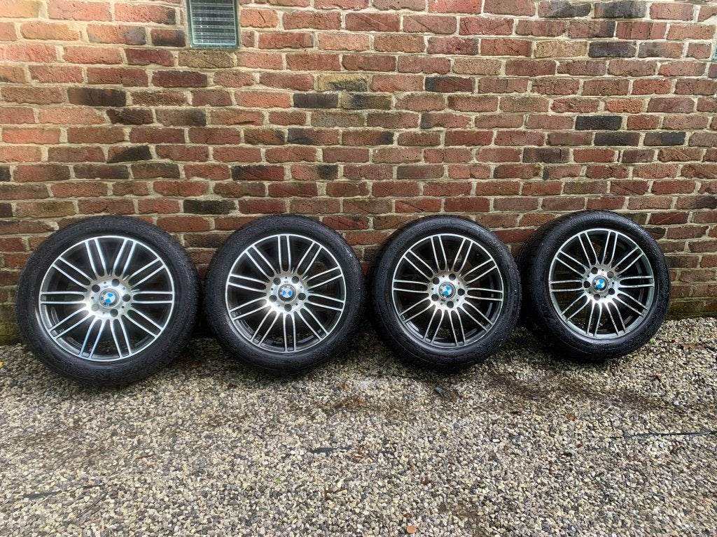 Set van 4 winterbanden op BMW-velgen, Auto-onderdelen, Ophalen, Gebruikt, 17 inch, Winterbanden