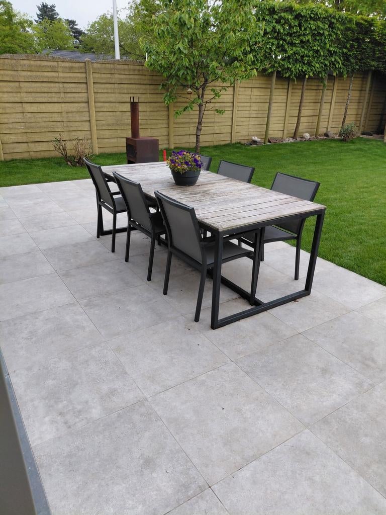 Steelframe/padouk tafel 220x100 + 12 stoelen, Tuin en Terras, Tuinmeubel-accessoires, Ophalen, Gebruikt
