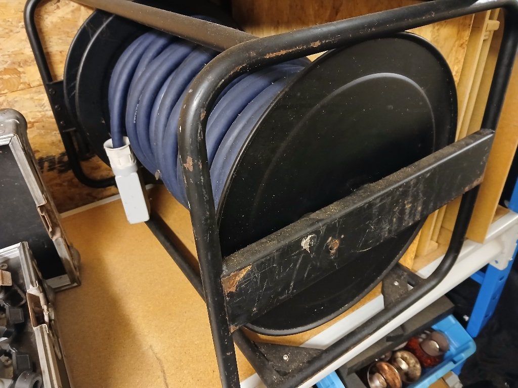 Analoge multikabel, Ophalen