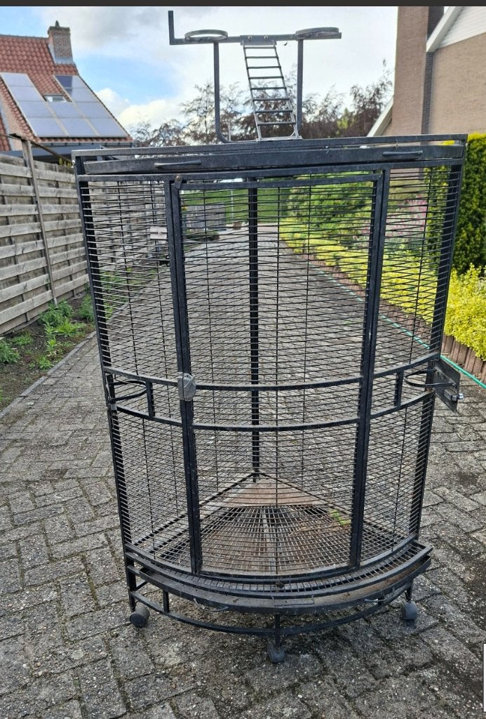 CAGE À OISEAUX DEBOUT EN MÉTAL, Animaux & Accessoires, Enlèvement, Comme neuf, Métal, Cage à oiseaux
