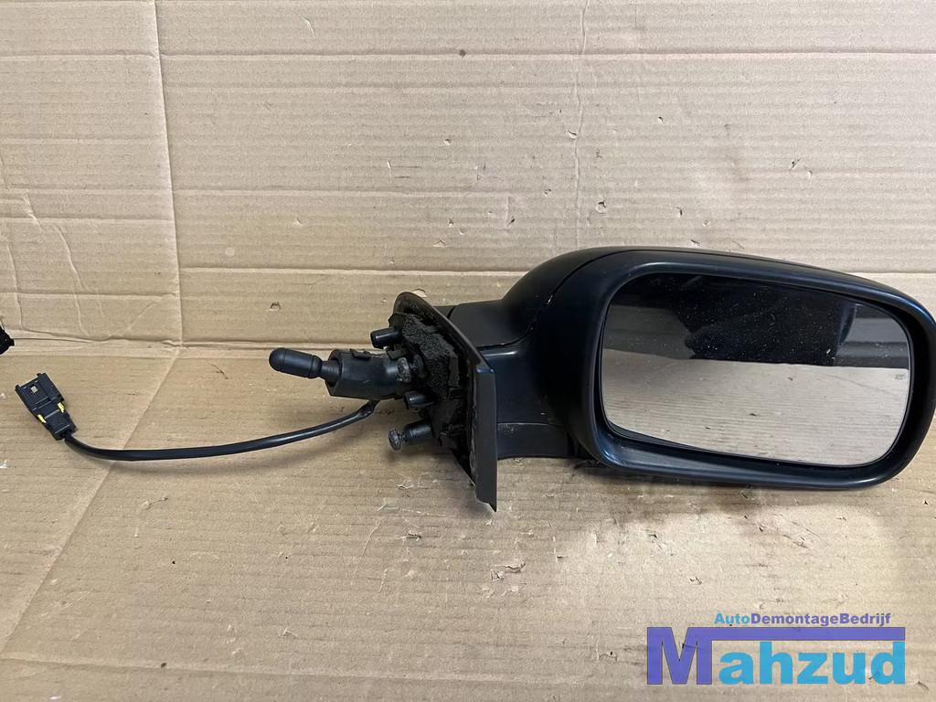PEUGEOT 307 HATCHBACK Rechts buiten spiegel 2000-2009, Auto-onderdelen, Taurusavenue 1
2132 LS  Hoofddorp, NL, Gebruikt, Contact.group@renault.com