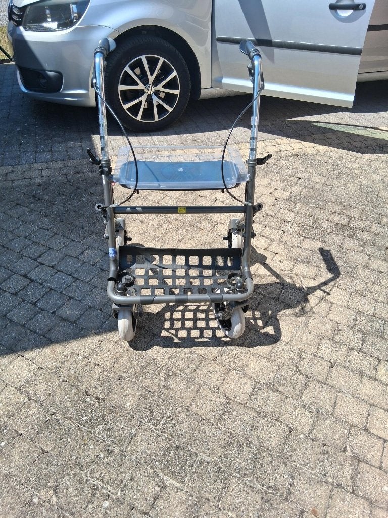 rollator, Diversen, Verpleegmiddelen, Ophalen, Nieuw