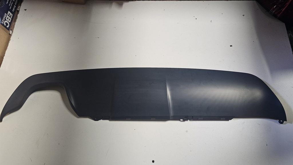 M - Diffuser grijs primer achterbumper 1 uitlaat nieuw BMW 5, Auto-onderdelen, Ophalen, -, -, Nieuw