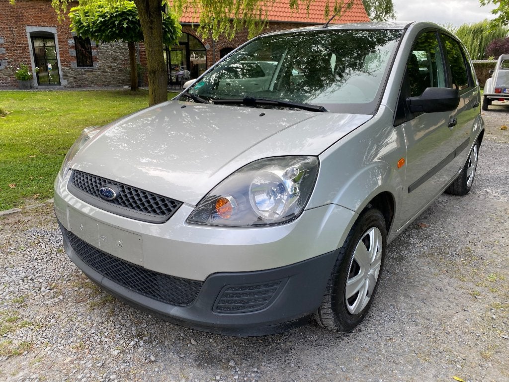Ford fiesta 1.4i, Autos, Ford, Entreprise, Boîte manuelle, 5 portes, Euro 4