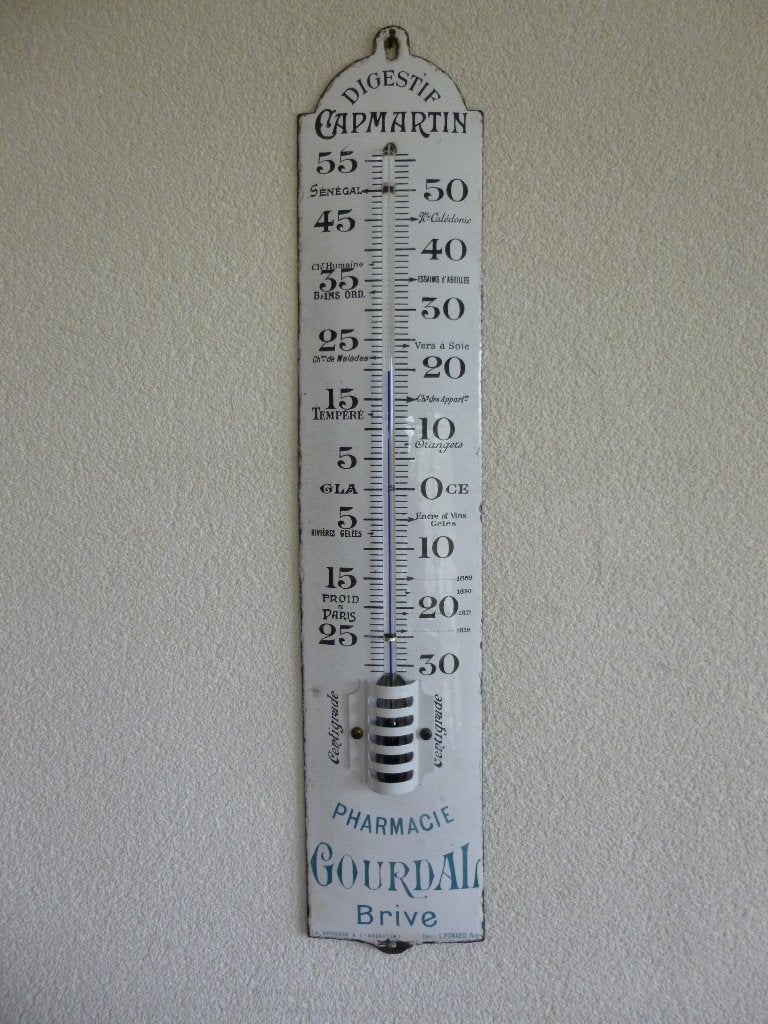 THERMOMÈTRE EN ÉMAIL « CAP MARTIN DIGESTIF » ANNÉES 20/30, Collections, Enlèvement ou Envoi, Utilisé, Panneau publicitaire