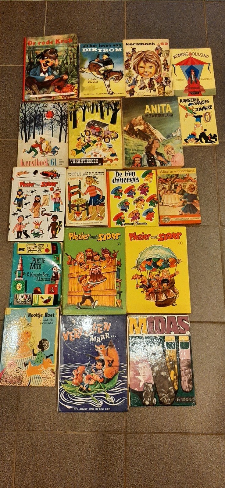 Kinderboeken jaren 1960, Boeken, Ophalen