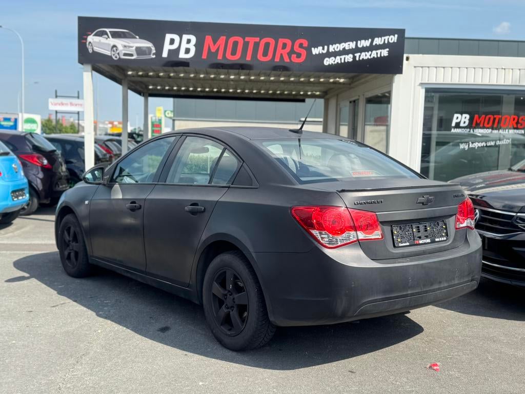 Chevrolet cruze - benzine 1.8 - carpass - garantie - 189.000, Auto's, Zwart, Radio, Cruze, Bedrijf