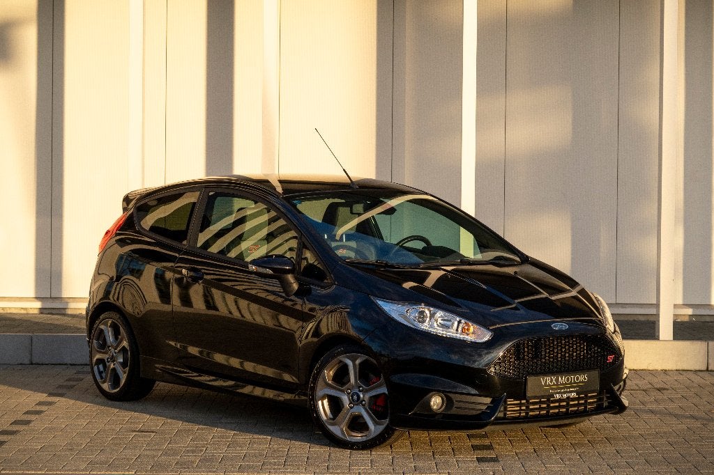 Ford Fiesta ST 182 ch/ 41k km / Cuir Recaro / Garantie 1 an, Autos, 1163 kg, Euro 5, Achat, Entreprise
