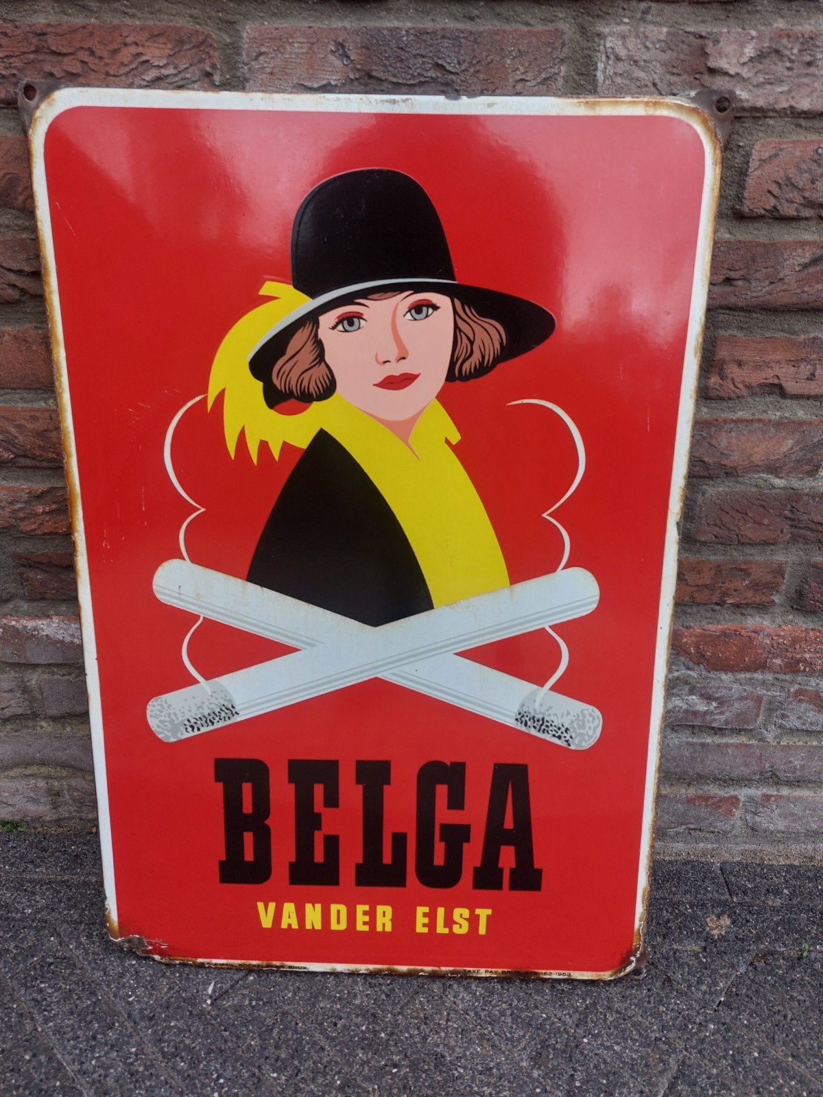 Belga Emaille reclamebord uit 1953, Verzamelen, Ophalen of Verzenden, Reclamebord