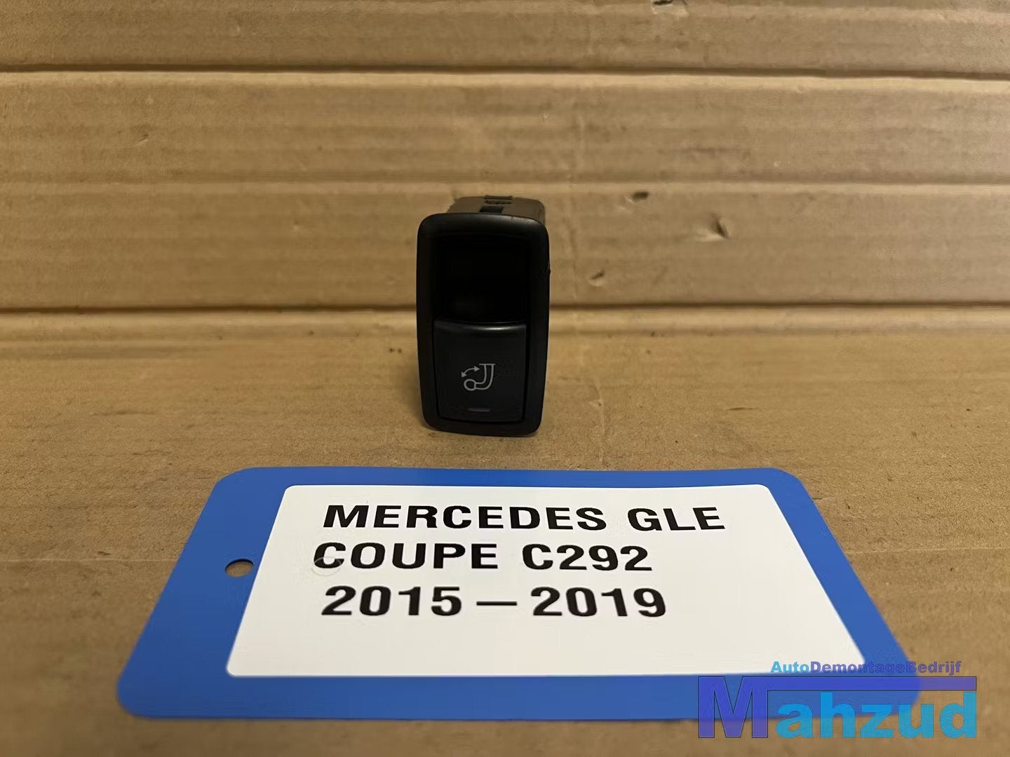 MERCEDES GLE COUPE C292 trekhaak schakelaar 2015-2019 A16690, Autos : Pièces & Accessoires, Mercedes-Benz AG, Mercedes-Benz, Utilisé