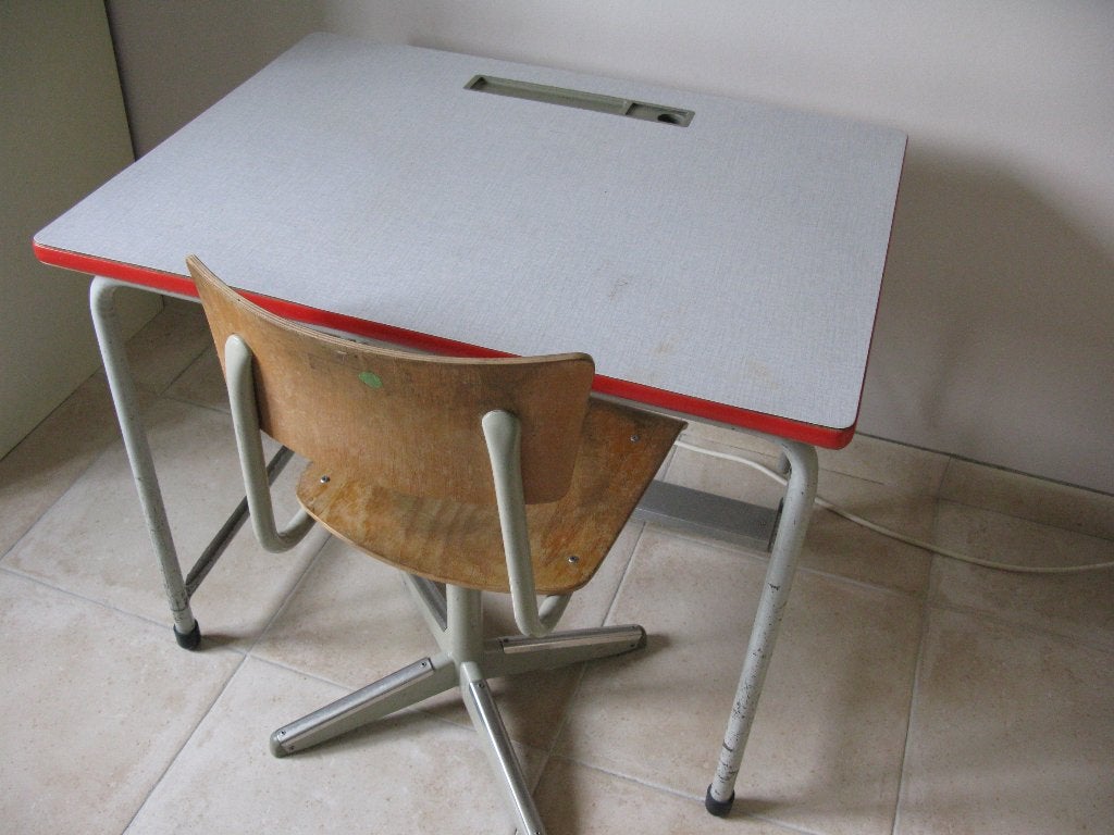 kinder bureau, Huis en Inrichting, Ophalen, Gebruikt, Grijs, Kinderbureau