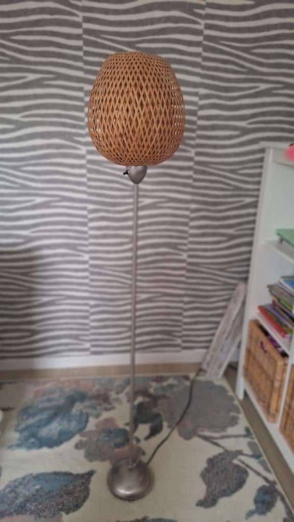 Ikea lamp. Goede staat., Ophalen