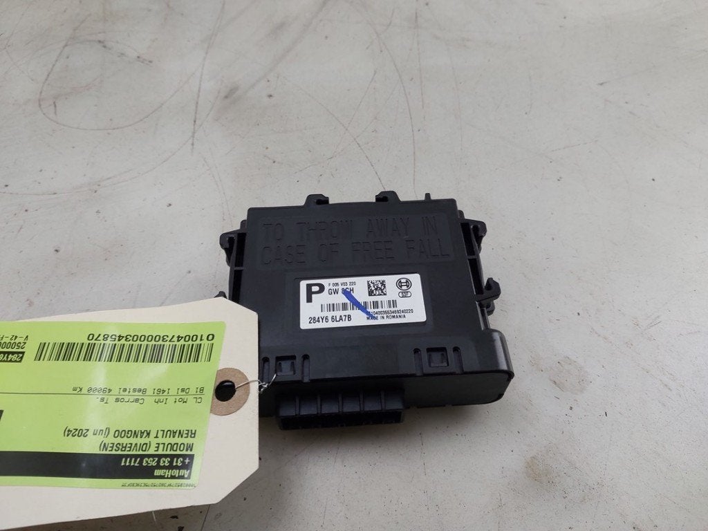 GATEWAY MODULE Renault Kangoo Express (RFK) (01-2020/-), Gebruikt, Renault, Peter-Huppertz-Straße 5
51063  Köln, DE, Dialog.deutschland@renault.de