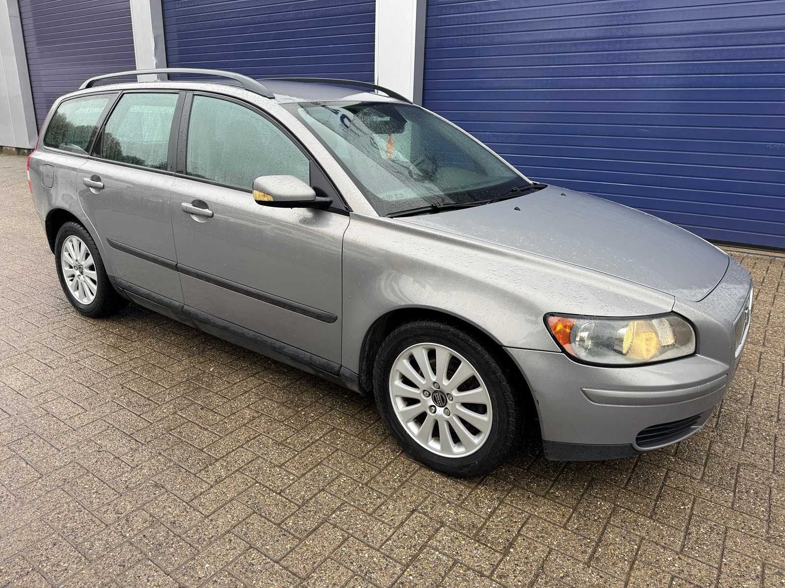 2005 - Volvo - V50 - Voiture, Autos, Achat, Entreprise, Autre carrosserie, Diesel