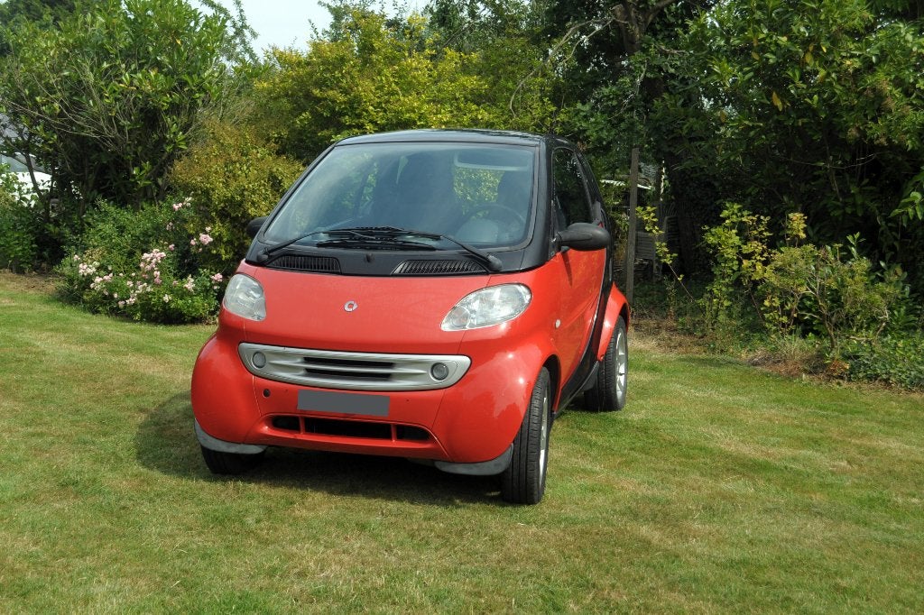 Smart 600cc essence 45KW 81.950km telle quelle, Rouge, Achat, 600 cm³, Entreprise
