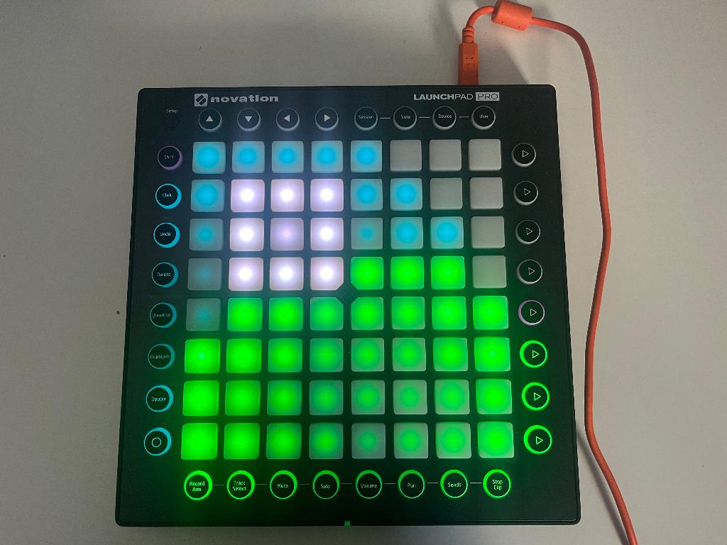 Novation Launchpad Pro, Elektronische apparatuur, Overige elektronische apparatuur, Ophalen of Verzenden, Zo goed als nieuw