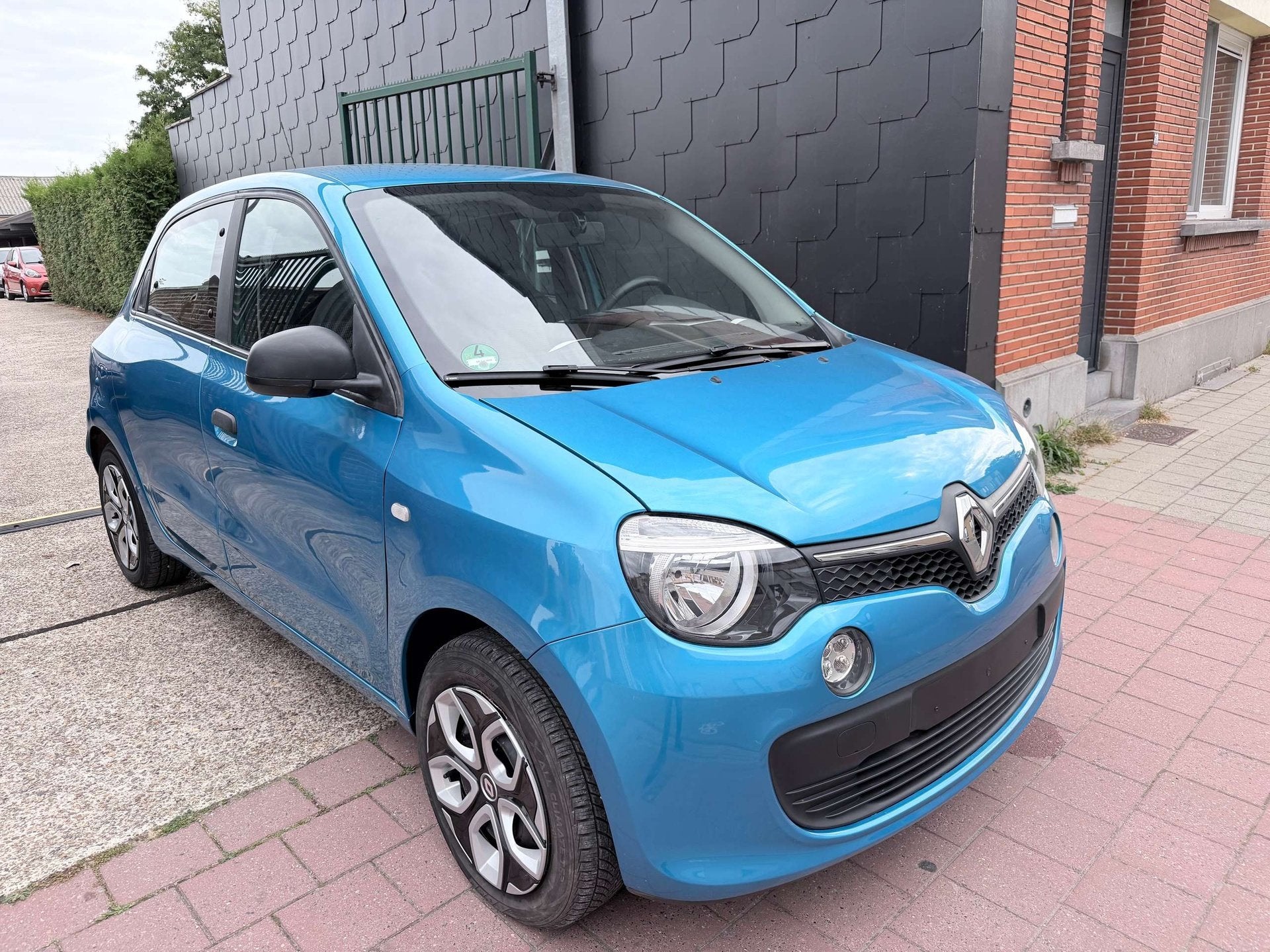 Renault Twingo 1.0 I EDITION | Bluetooh | Airco | Cruise, Euro 6, Entreprise, Boîte manuelle, Entretenue par le concessionnaire