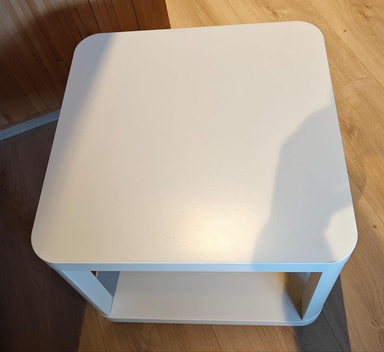Ikea tafeltje op wielen, Huis en Inrichting, Ophalen