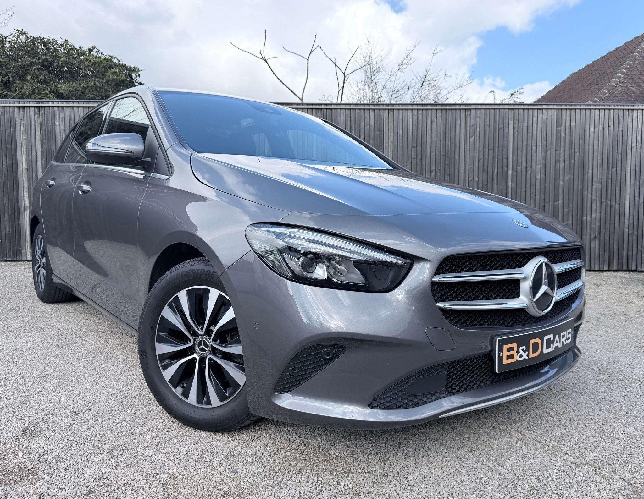 Mer­ce­des-Benz B 180 d HALF-LEDER/ZETELVERW/CAMERAFULL-LE, Auto's, Mercedes-Benz, Automaat, Monovolume, Gebruikt, Euro 6