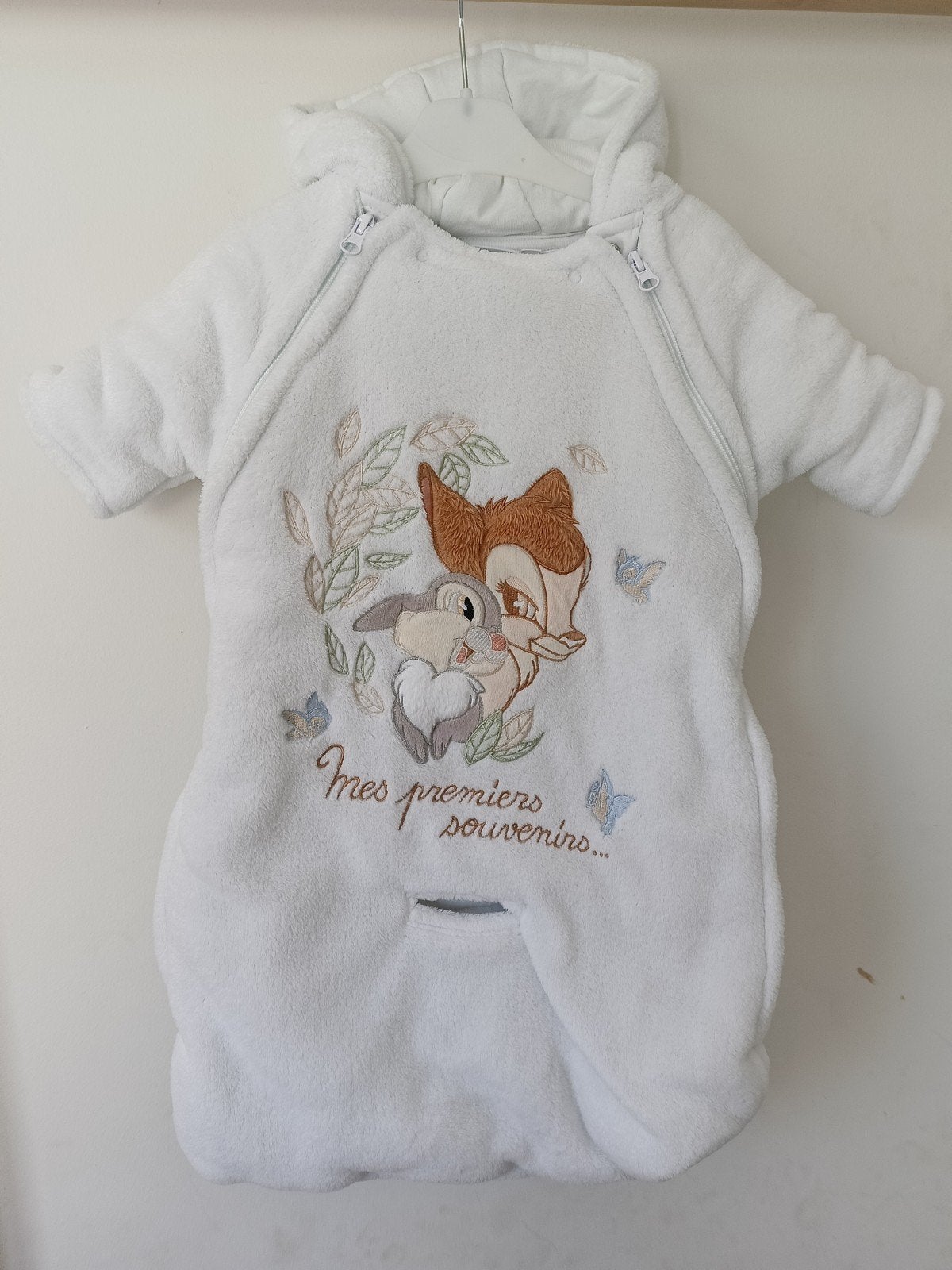 Disneyland Paris pluche voetenzak / chancelière Bambi – nieu, Enfants & Bébés, Vêtements de bébé | Taille 50, Enlèvement ou Envoi