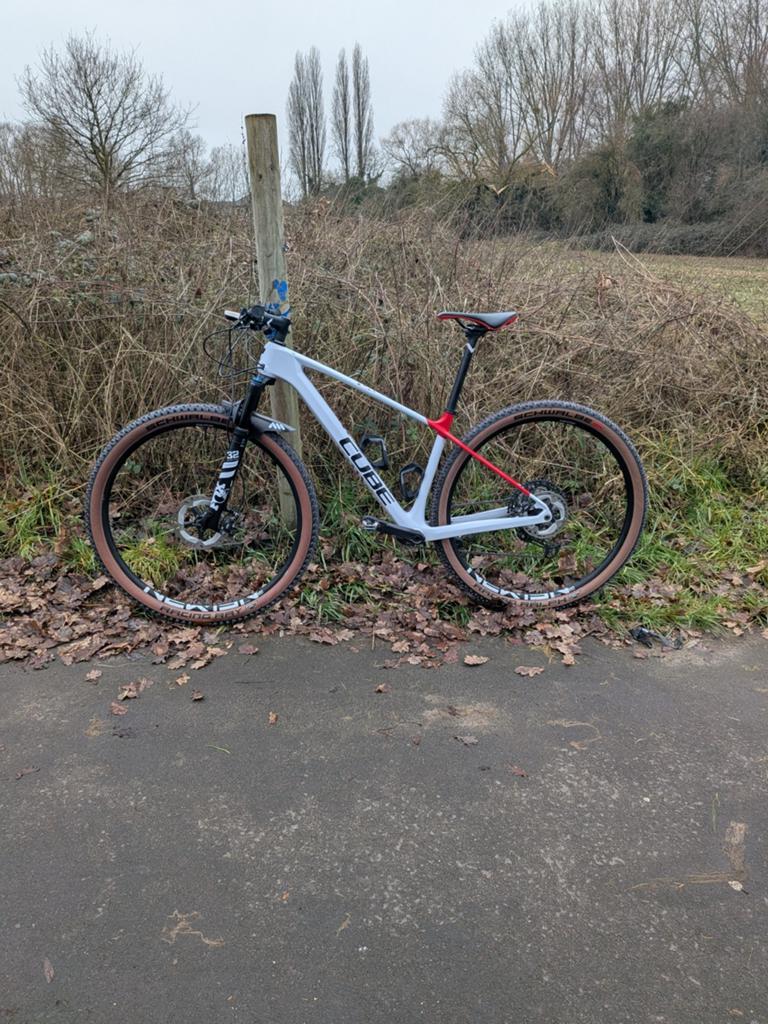 Cube Carbon Hardtail MTB – Shimano XT – €1500, Fietsen en Brommers, Hardtail, Ophalen, Gebruikt, Schijfrem