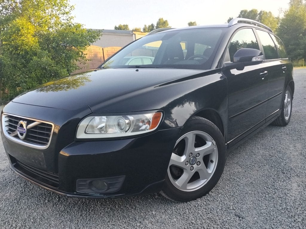VOLVO V50/1600cc DIESEL/140.000KM/GEKEURD/GARANTIE, Auto's, Euro 5, Start-stop-systeem, Zwart, Bedrijf