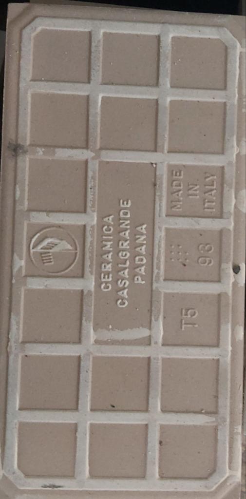 Carrelage, Bricolage & Construction, Enlèvement