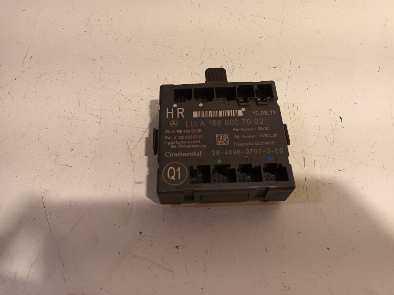 Computer centrale vergrendeling Mercedes-Benz ML-Klasse, Onderdelen@venauto.nl, Van der Ven Autorecycling B.V., Gebruikt, Ettenseweg 76, 4706 PB Roosendaal, The Netherlands