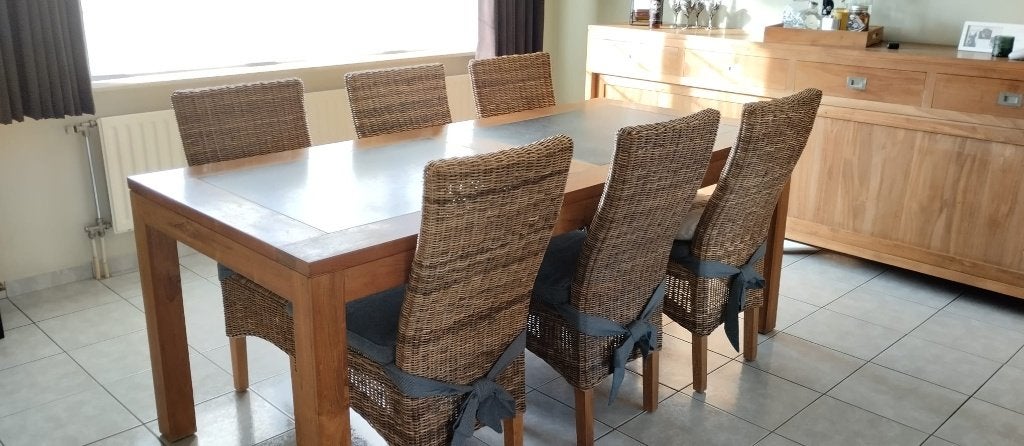 Robuuste Teak Tafel (200cm) + 6 Teak/Rotan Stoelen, Huis en Inrichting, Complete eetkamers, Ophalen, Gebruikt, Landelijk, 4 tot 6 stoelen